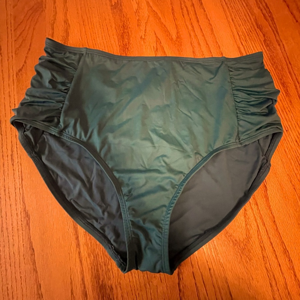BRAND: JANTZEN Full Coverage Swim Bottoms size 16, Jade color